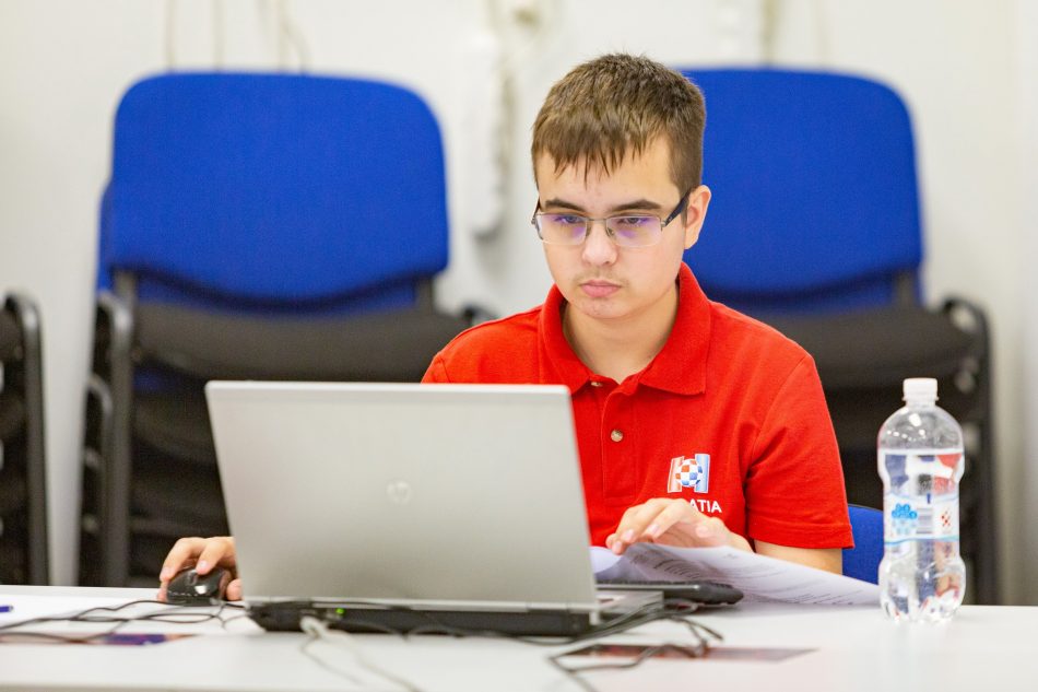 Dorijan i Patrik osvojili informatički Wimbledon