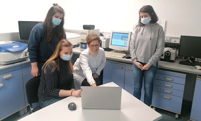 Studenti napravili higijensku masku s prirodnim bojama