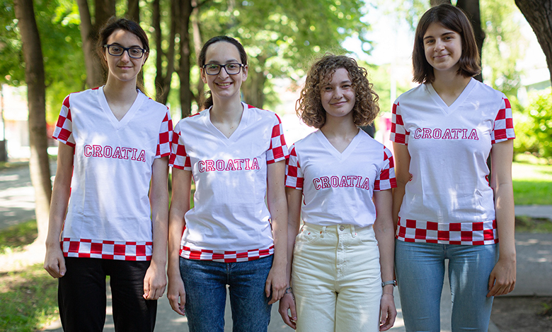 Naše srednjoškolke osvojile Europsku informatičku olimpijadu; srednjoškolci upravo na Međunarodnoj
