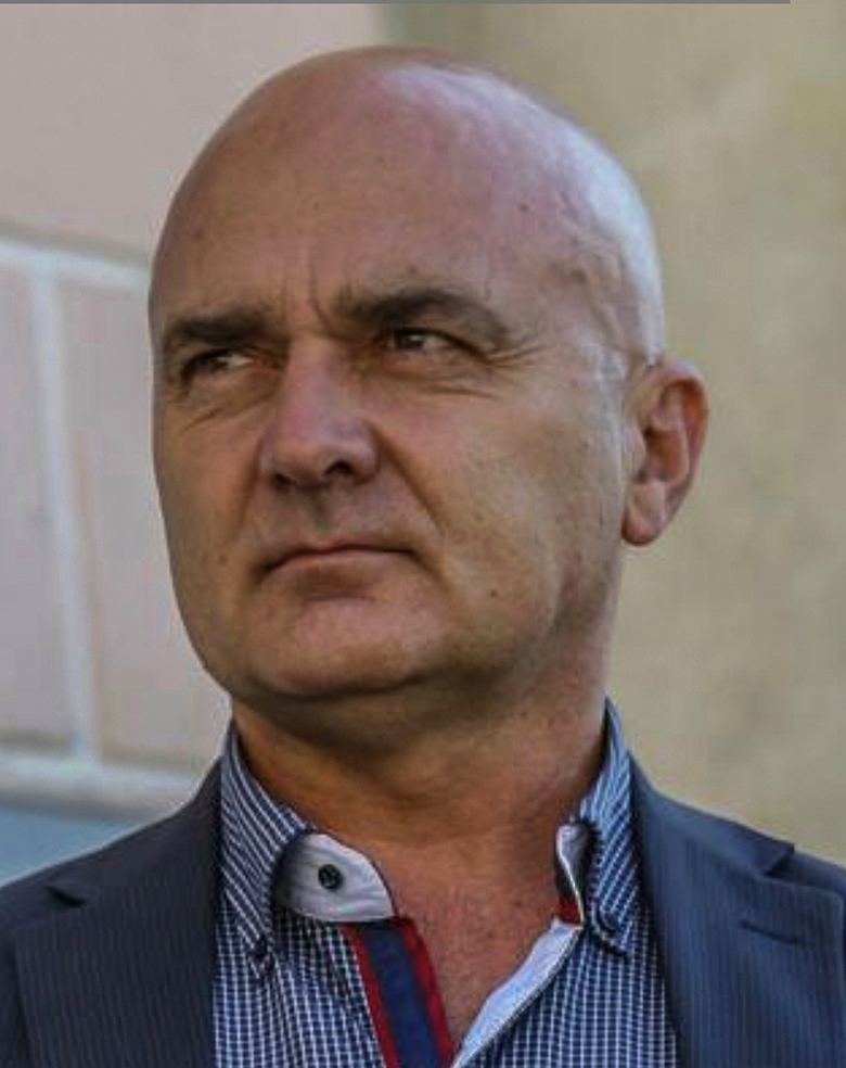 Nije znanje znanje znati, već je znanje znanje dati!