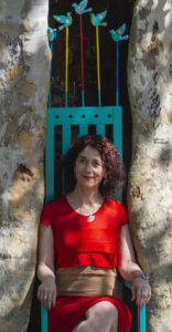 Retrospektivna izložba Festivala umjetničkih zastavica