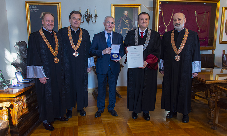 Uručene Zlatne počasne medalje i priznanja Sveučilišta u Zagrebu
