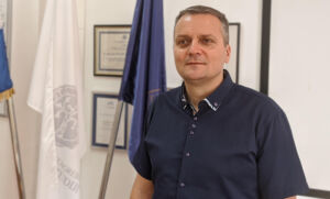 Uslijed dinamike kulturnoga razvoja čini se nužnom zasebna znanost o kulturi, odnosno kulturologija