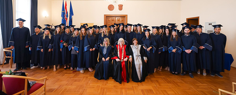 Zadar: Svečana promocija 141 magistra i magistrica različitih struka