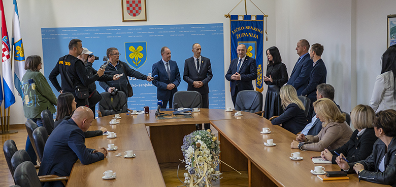Potpisan Sporazum o suradnji Sveučilišta i Ličko-senjske županije
