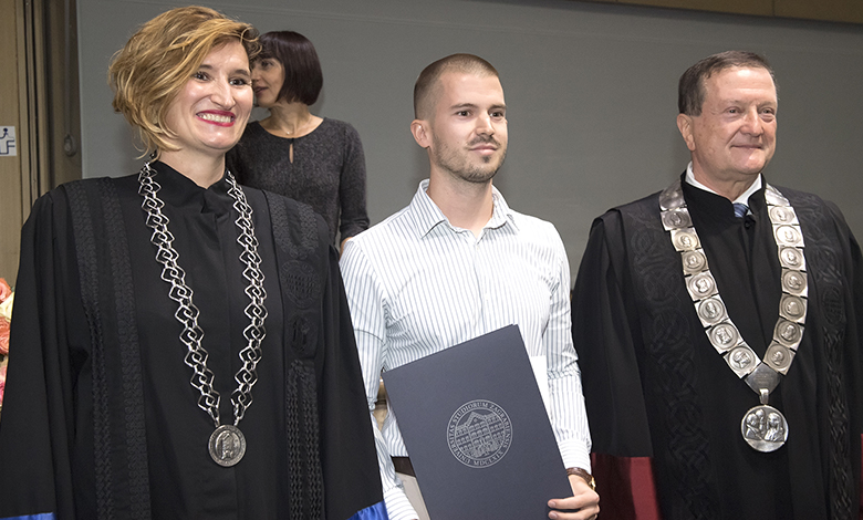 Svečana dodjela Rektorove nagrade za ak. god. 2021./2022.