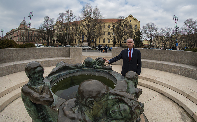 Novi rektor Stjepan Lakušić preuzeo je vođenje Sveučilišta u Zagrebu