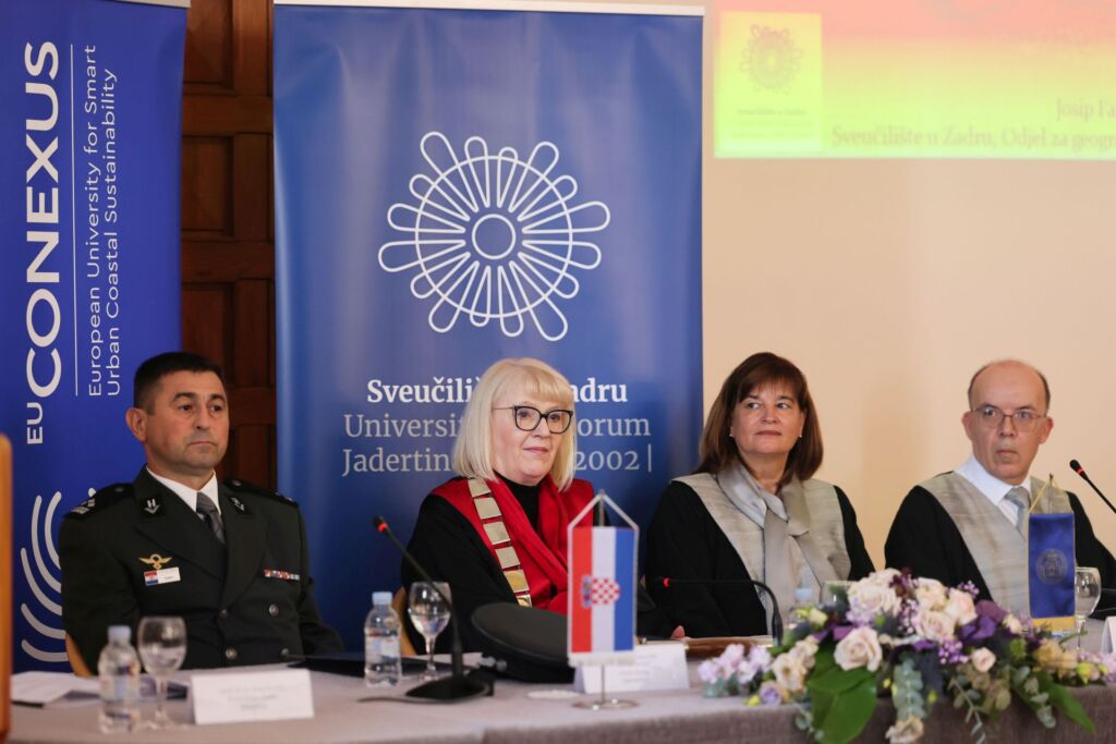 Zadar: Promovirani vojni nastavnici letenja