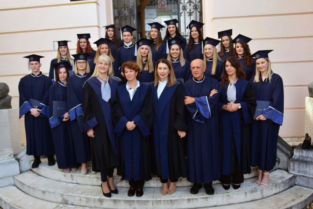 Zadar: Svečana promocija prvostupnica i prvostupnika Odjela za zdravstvene studije