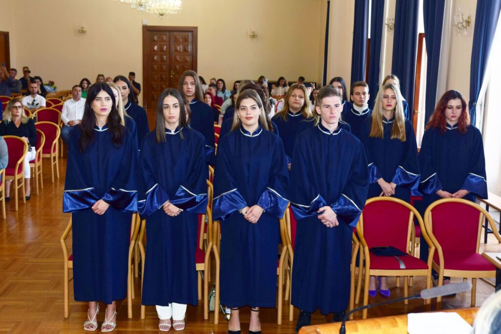 Zadar: Svečana promocija prvostupnica i prvostupnika Odjela za zdravstvene studije