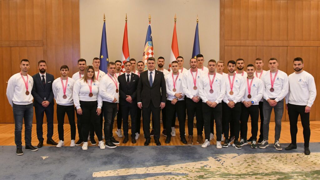 Predsjednik Milanović primio studente osvajače medalja