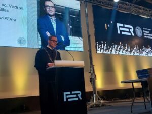 FER: Promocija 539 magistara inženjera