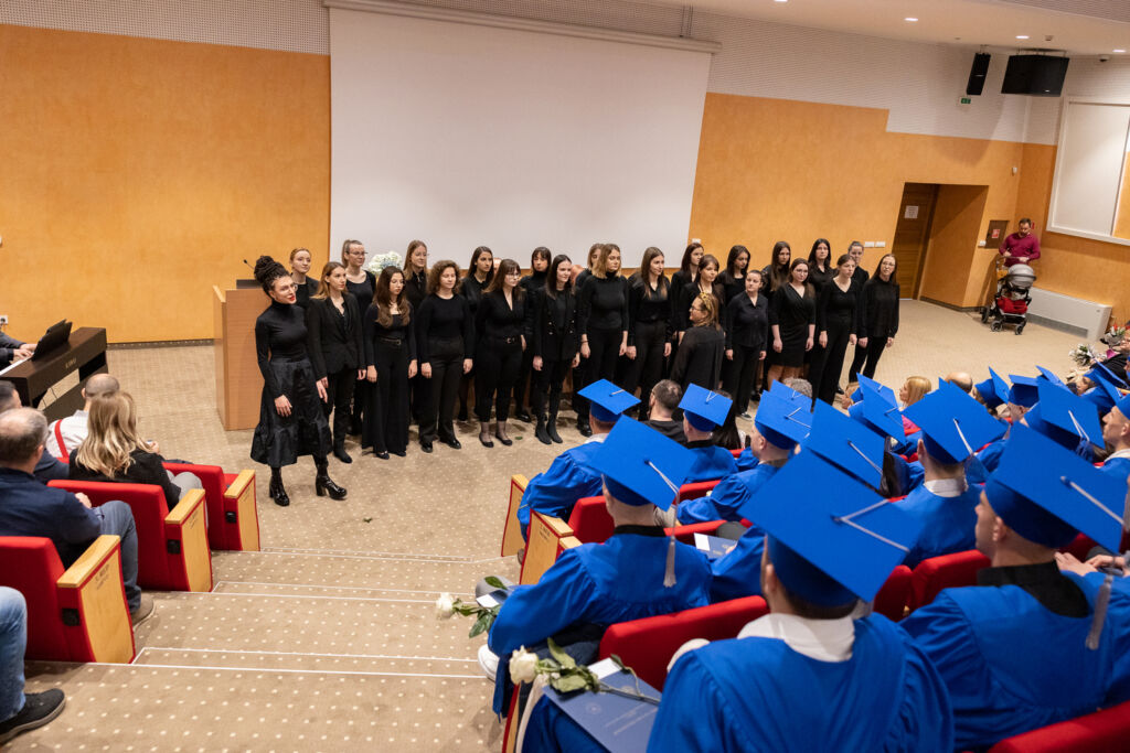 Osječka Kineziologija promovirala prvostupnike i magistre