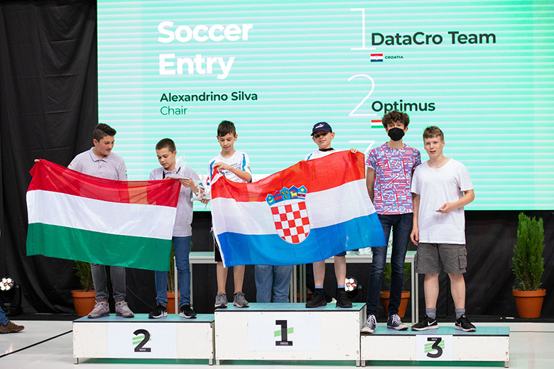 Robotičarski genijalci donose medalje iz cijeloga svijeta