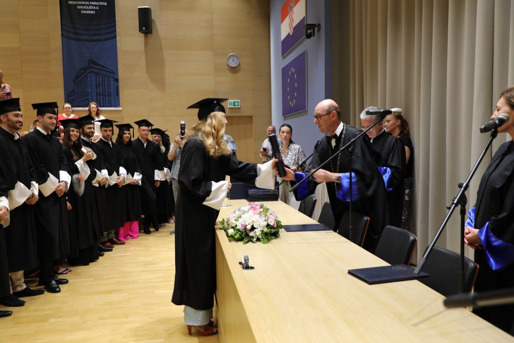 Promocija diplomanata Studija medicine na engleskom jeziku