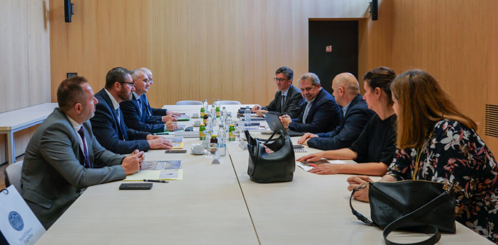 Sastanak predstavnika Sveučilišta u Zagrebu i OECD-a