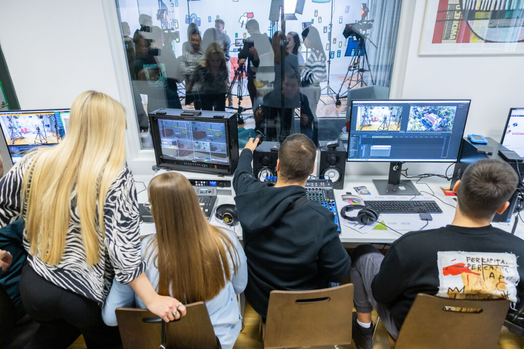 Svečano otvoren studio studentske UNIDU televizije