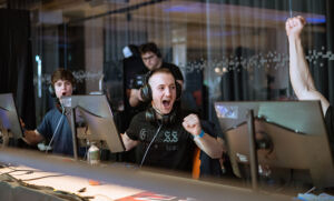 FOI pobjednik pete sezone Student Esports Tournamenta