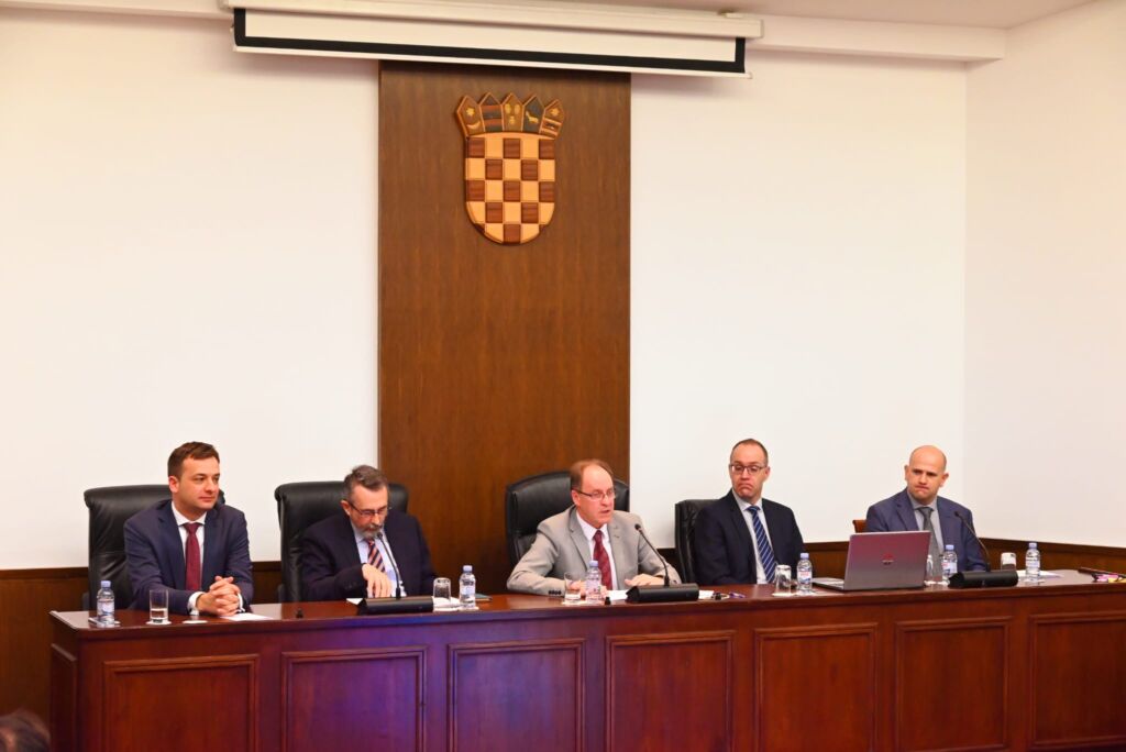Društvene inovacije su ključne za rješavanje korupcije, birokracije i nejednakosti
