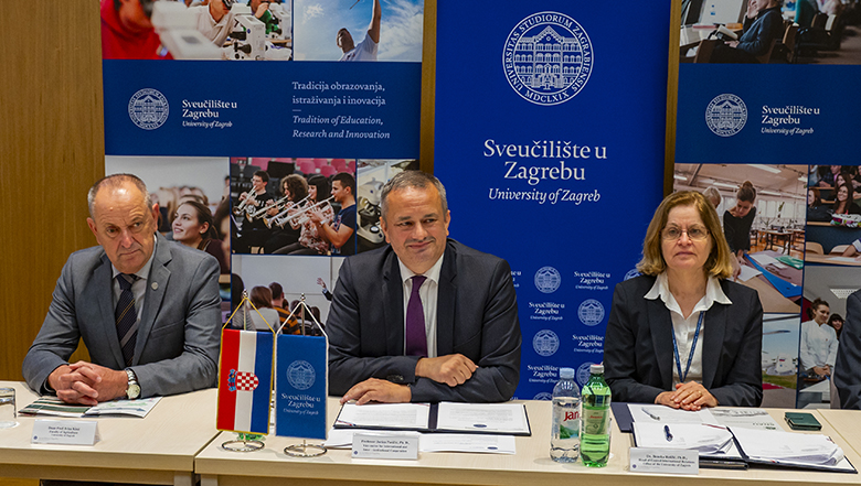 S kineskim Sveučilištem Shandong popisani temeljni ugovori o zajedničkoj suradnji