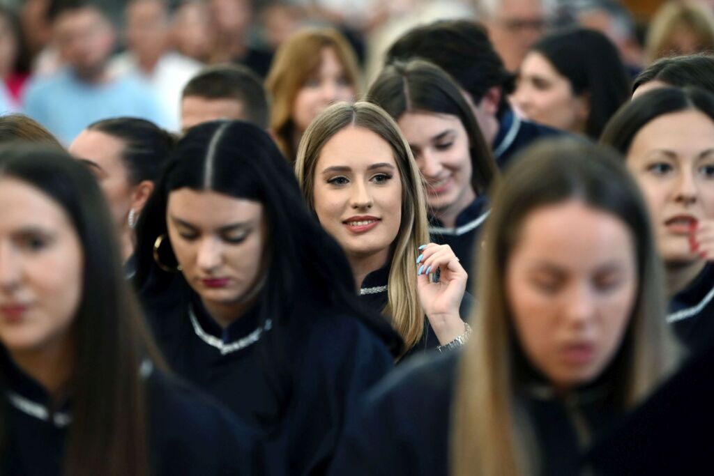 Zadar: Promovirano 94 prvostupnika menadžmenta Odjela za ekonomiju