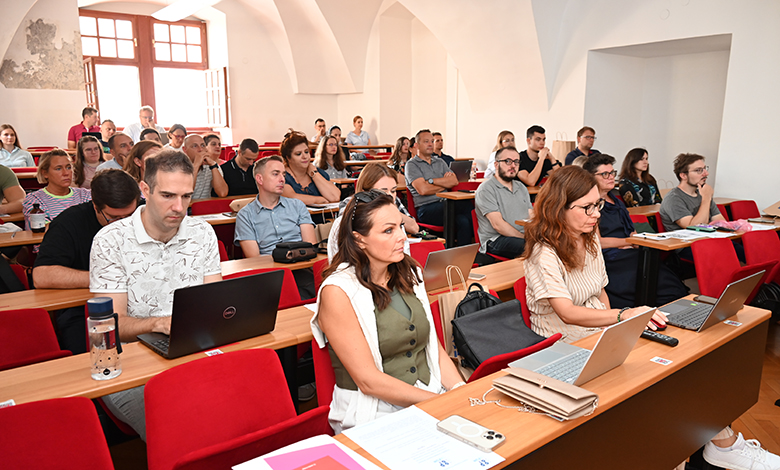 FOI osnaživao i educirao srednjoškolske nastavnike