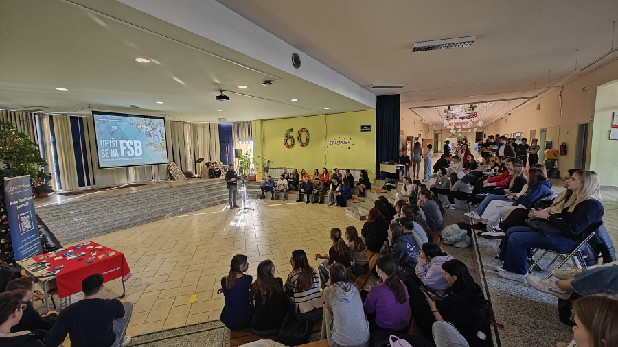 Sajam studija i institucija u Gimnaziji Antuna Gustava Matoša u Zaboku