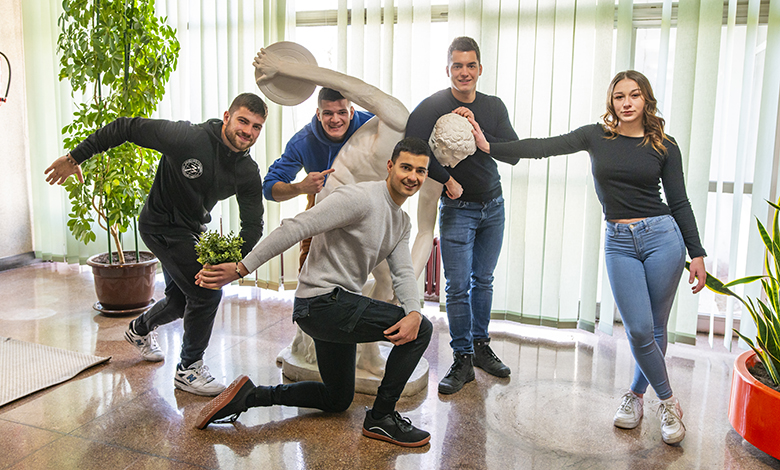 TikTok profil KIF-a najuspješnija je društvena mreža Sveučilišta u Zagrebu