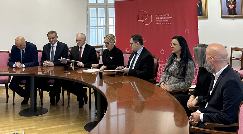  Potpisan sporazum o osnivanju združenog studija „Rani i predškolski odgoj i obrazovanje“