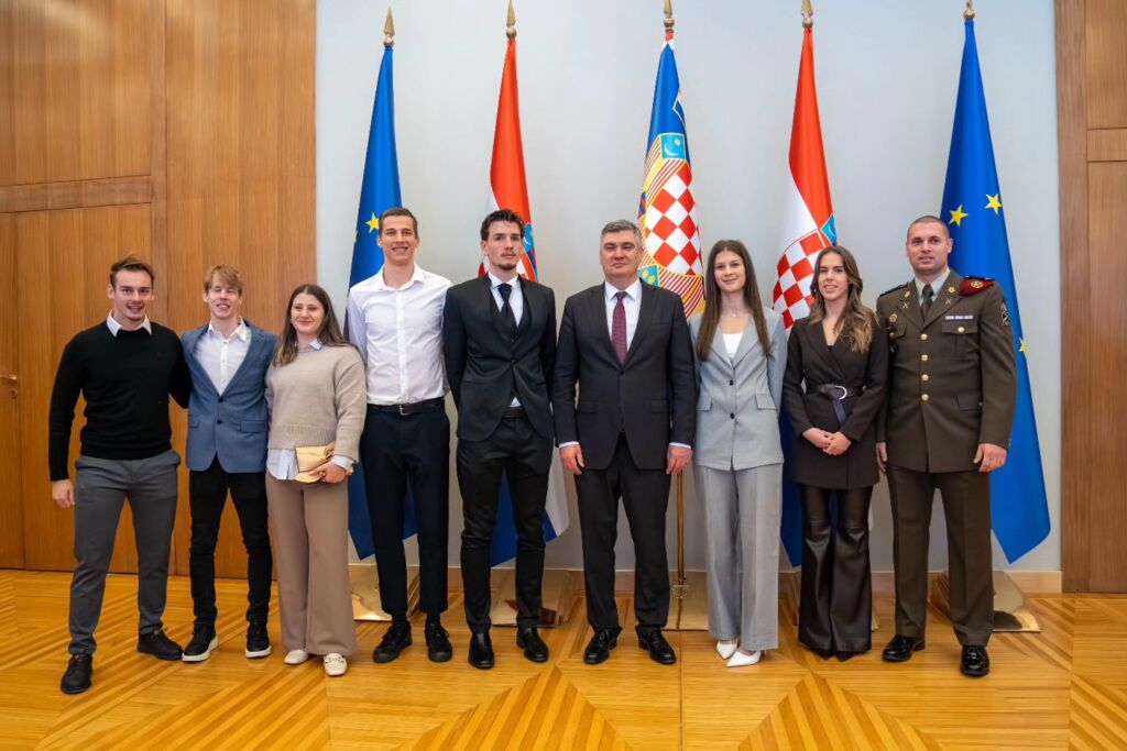 Predsjednik Milanović primio studente osvajače medalja