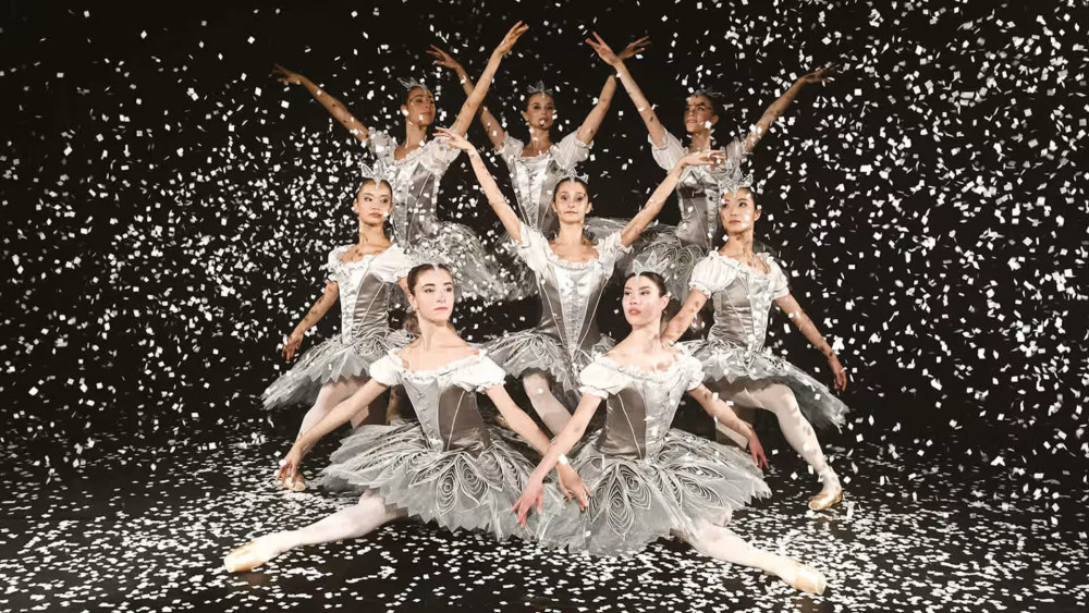 Studenti TTF-a šivali kostime za Orašara