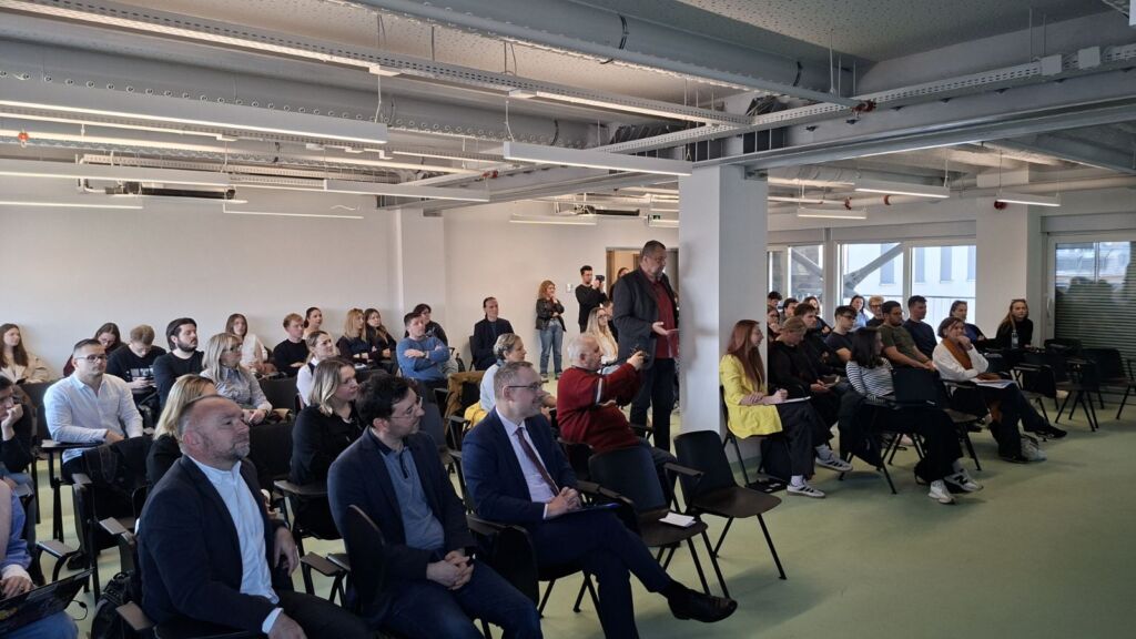 Političko obrazovanje za 21. stoljeće