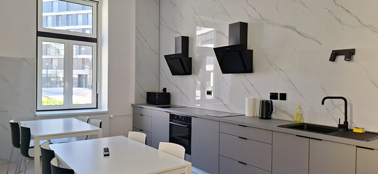 Nova, moderno opremljena kuhinja u Studentskom domu Varaždin