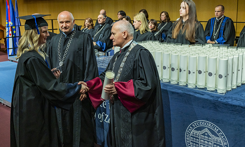 Sveučilište u Zagrebu dobilo 371 doktora znanosti i doktora umjetnosti  