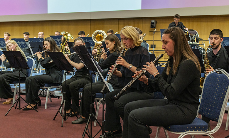 Puhačko glazbeno putovanje od klasike do ABBA-e