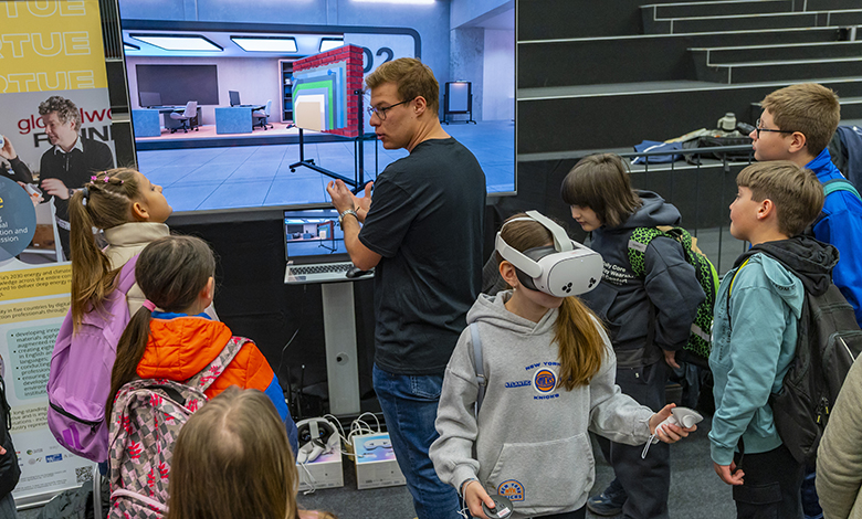 universitas_logob500