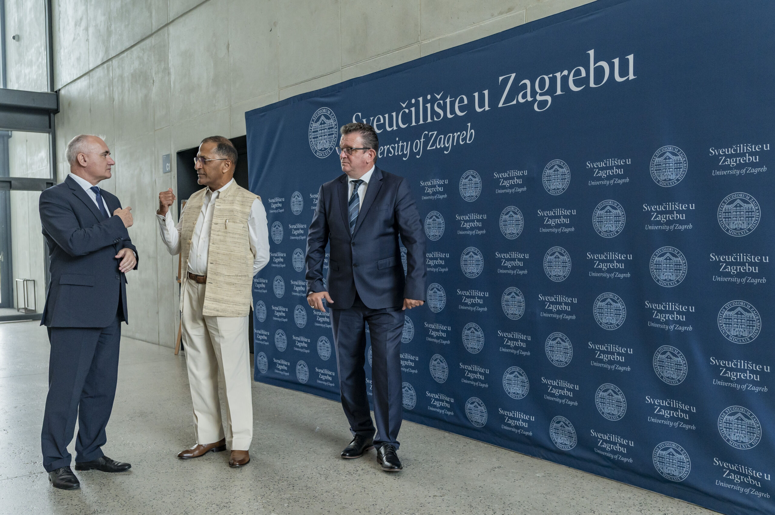 Novo poglavlje u dugoj tradiciji izučavanja sanskrta u Hrvatskoj
