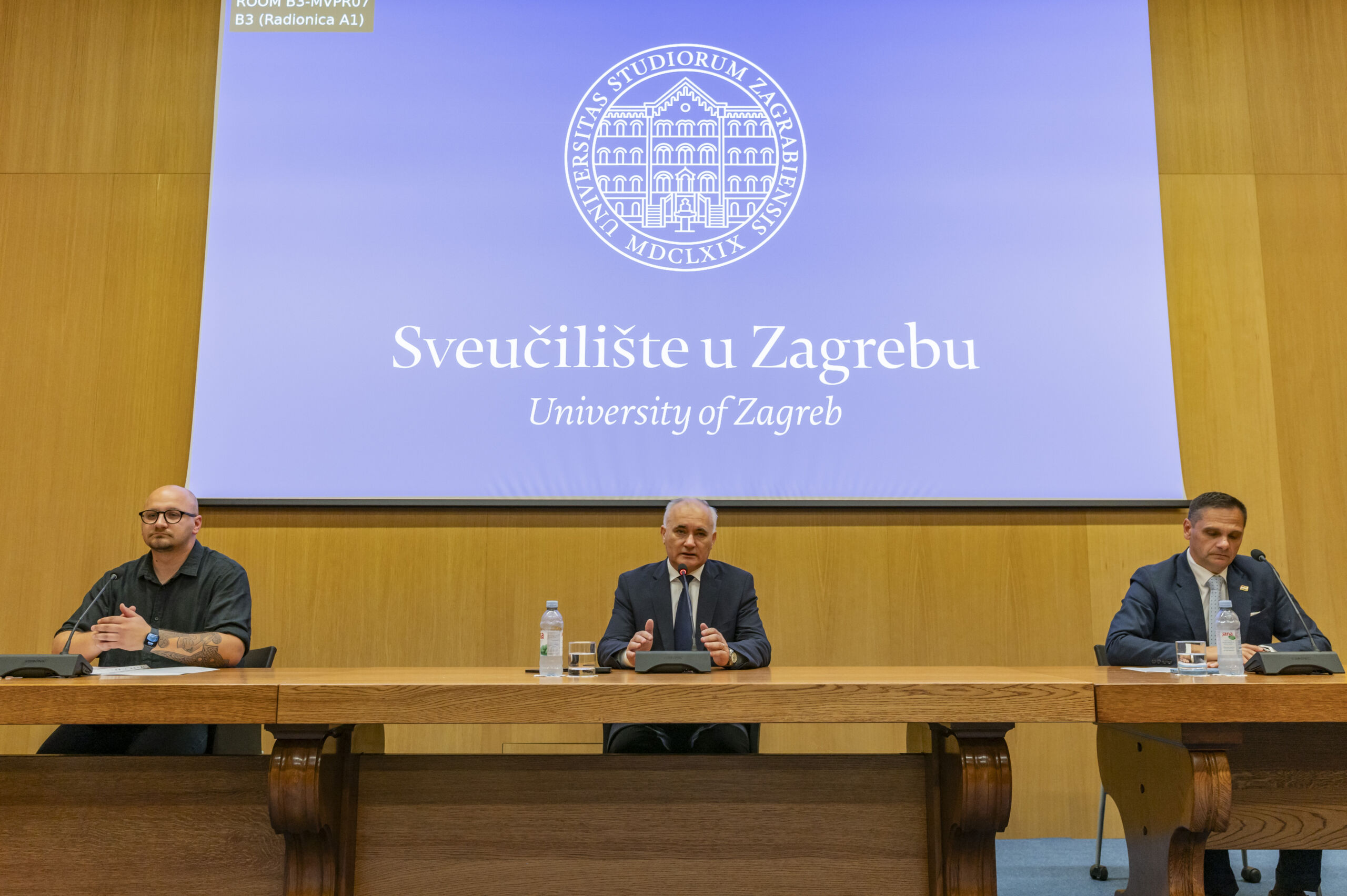 Započela Sveučilišna škola hrvatskog jezika i kulture