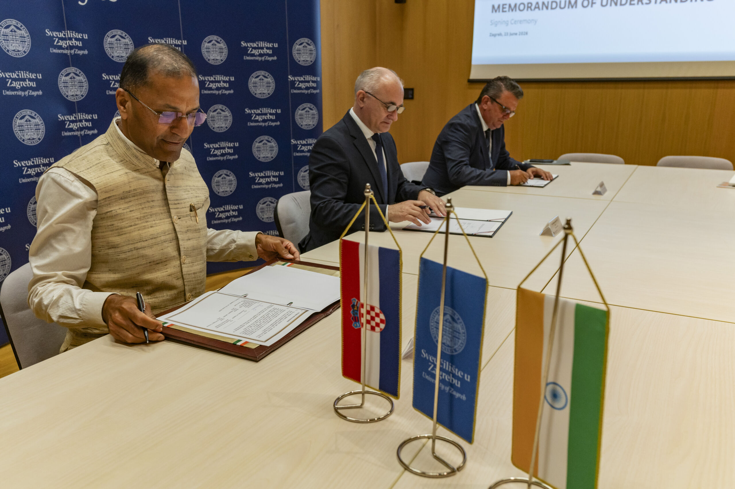 Novo poglavlje u dugoj tradiciji izučavanja sanskrta u Hrvatskoj