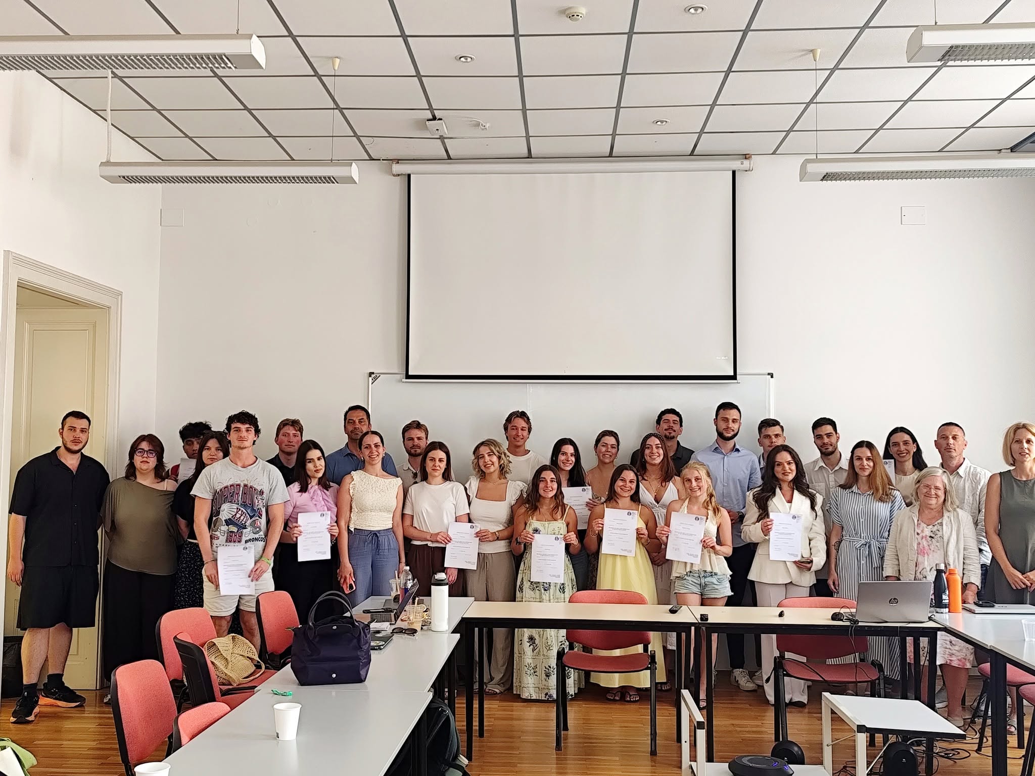 Studenti politologije na međunarodnom seminaru o sigurnosti i suradnji na Zapadnom Balkanu