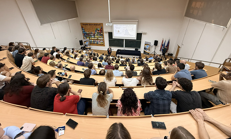 Nobelovac John Martinis održao predavanje na PMF-u