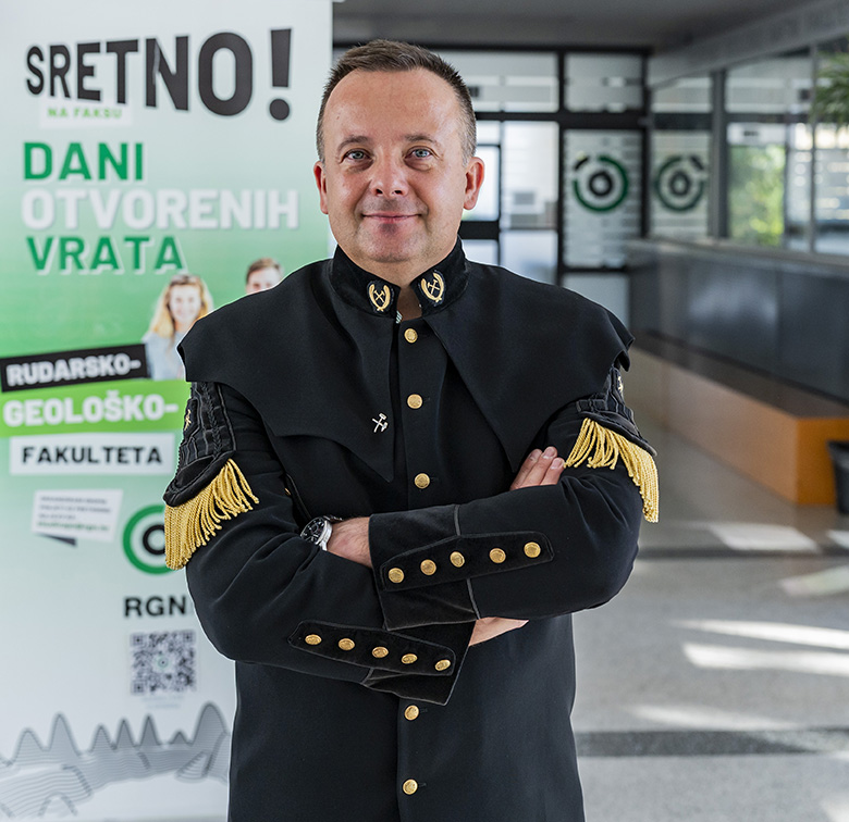 Mlade obrazujemo za profesije budućnosti!